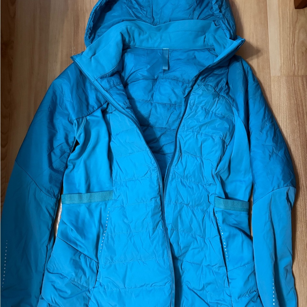 ❤️SOLD❤️Women's Blue Hooded Jacket lululemon